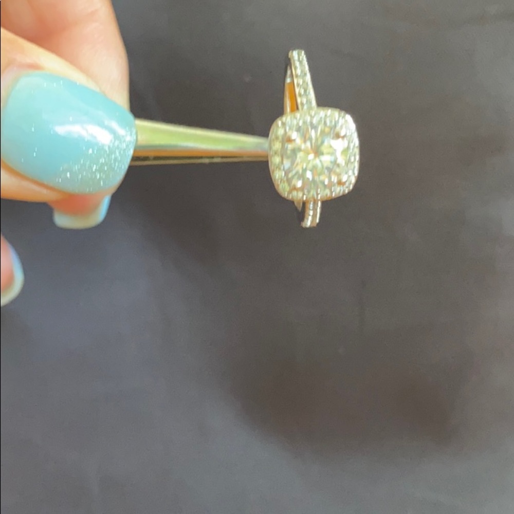 Diamond ring CZ